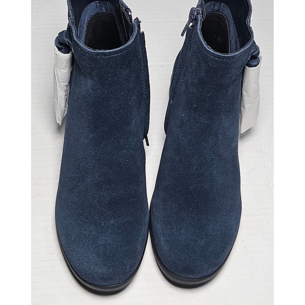 Vaneli Sport Dommie Navy Suede Ankle Boots Side Zip Wedge Booties Womens 5M